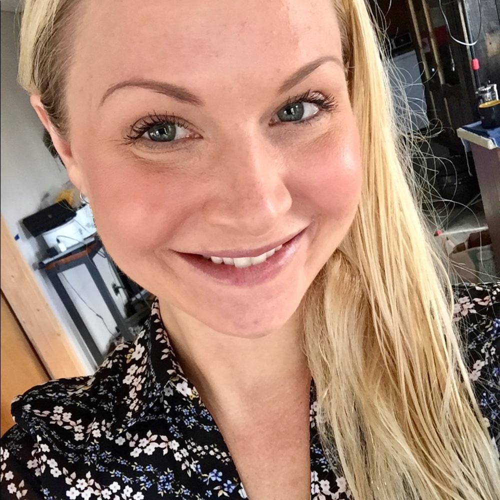 Meet your Posher, Amber